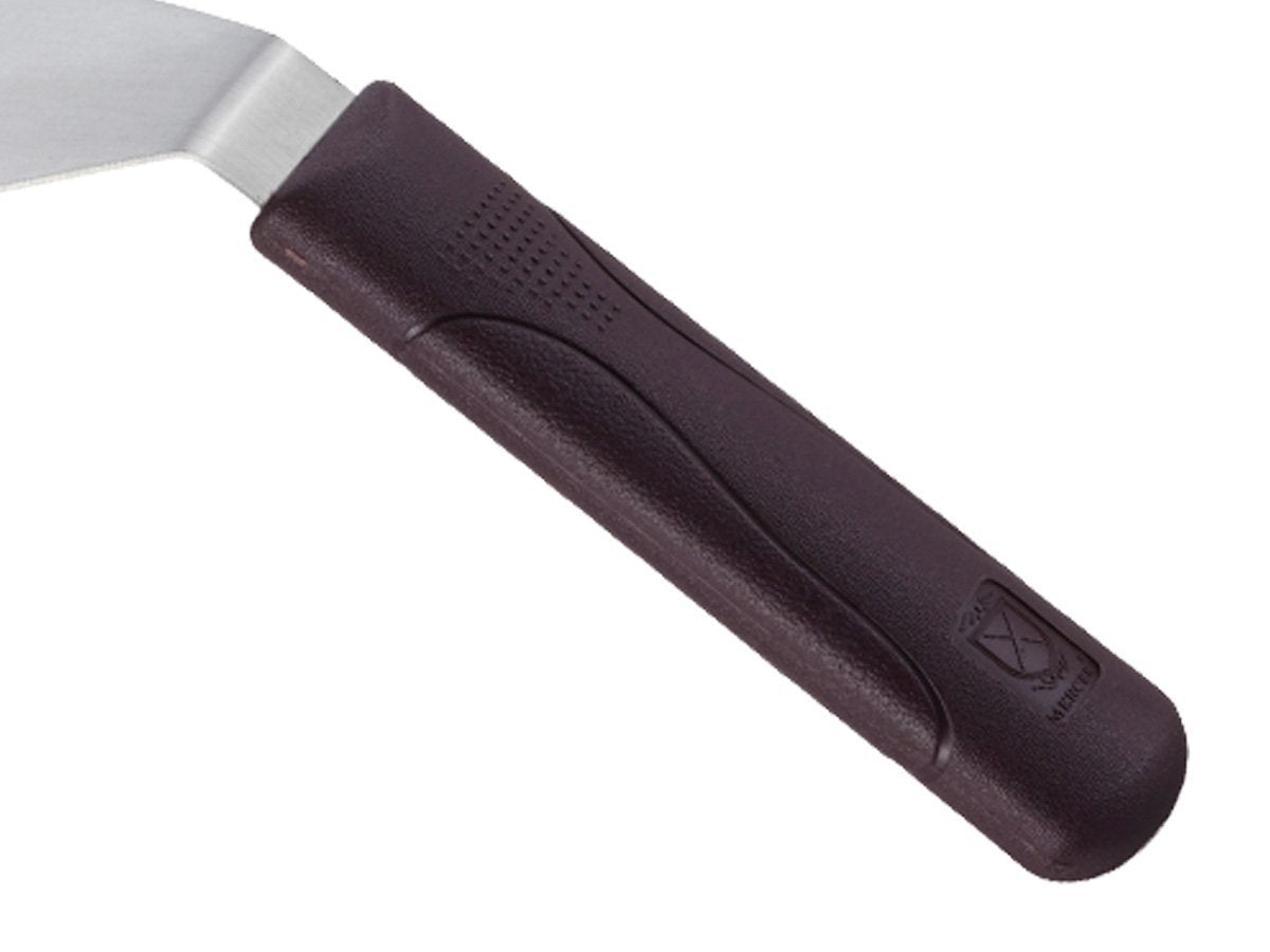 Mercer Culinary Hell's Handle sanitary sealed design supports easy cleaning.