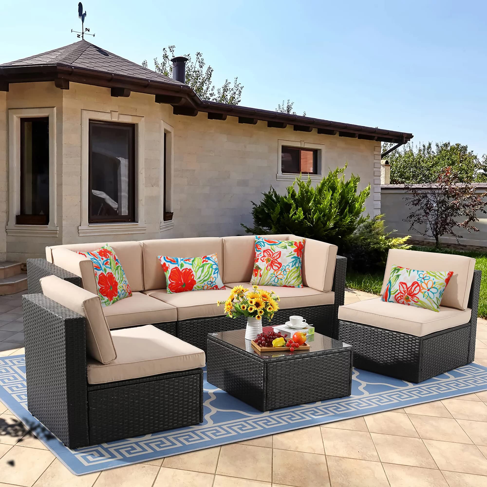 Merrycolor 18x18 cover fits standard inserts for quick styling