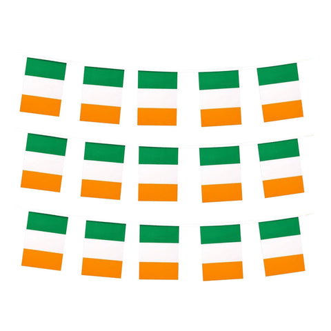 MFLAGPERFT Ireland flag banner with 30 flags for festive outdoor display.