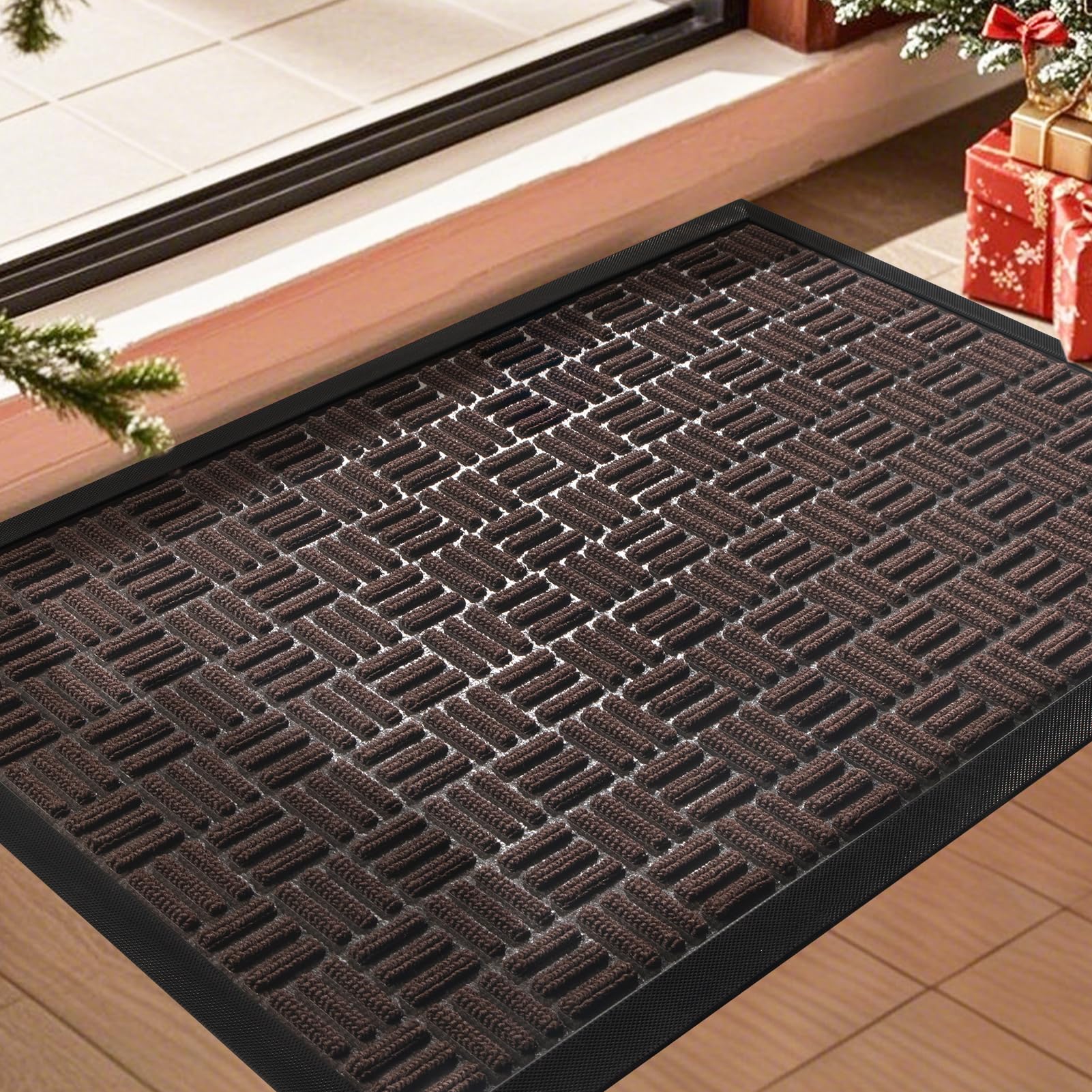 Mibao front door mat with dirt-trapping fibers at the entrance