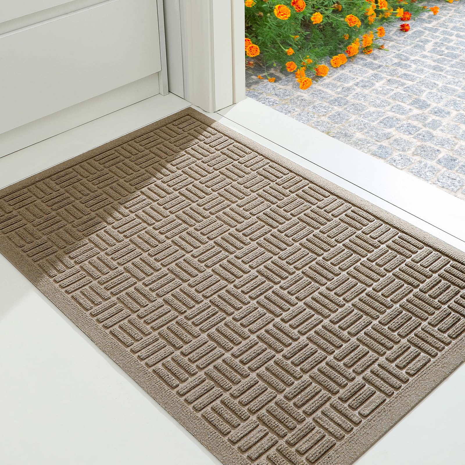 Mibao outdoor-indoor entry mat ideal for porch and garage
