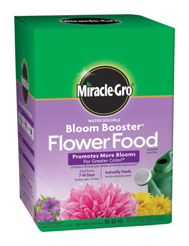 Miracle-Gro Bloom Booster blooming flowers in containers with vibrant color