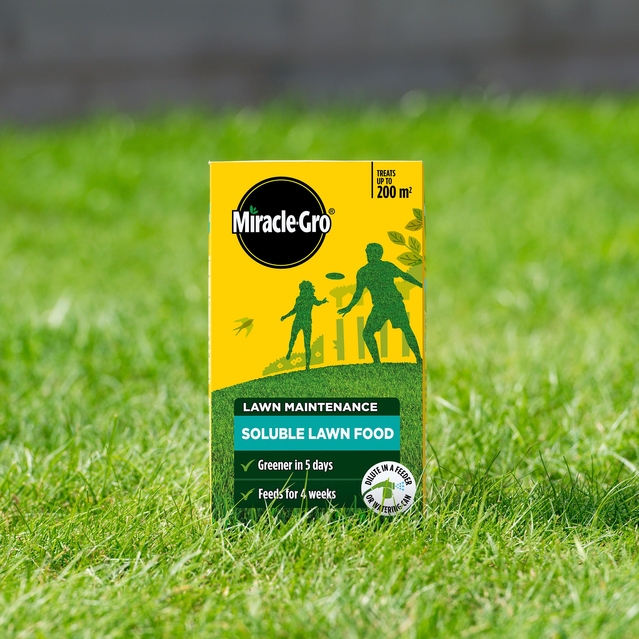 Miracle-Gro lawn product creates a vibrant, greener lawn