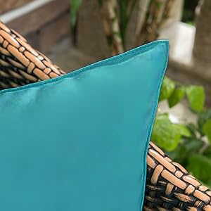 MIULEE hidden-zipper pillow cover offers easy insert and removal.