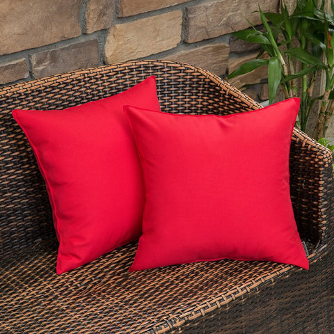 MIULEE outdoor waterproof red pillow cover for patios, resisting splashes.