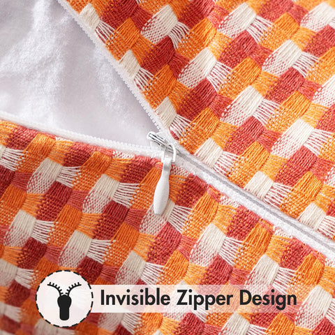 MIULEE easy-clean covers help keep patio spaces tidy.