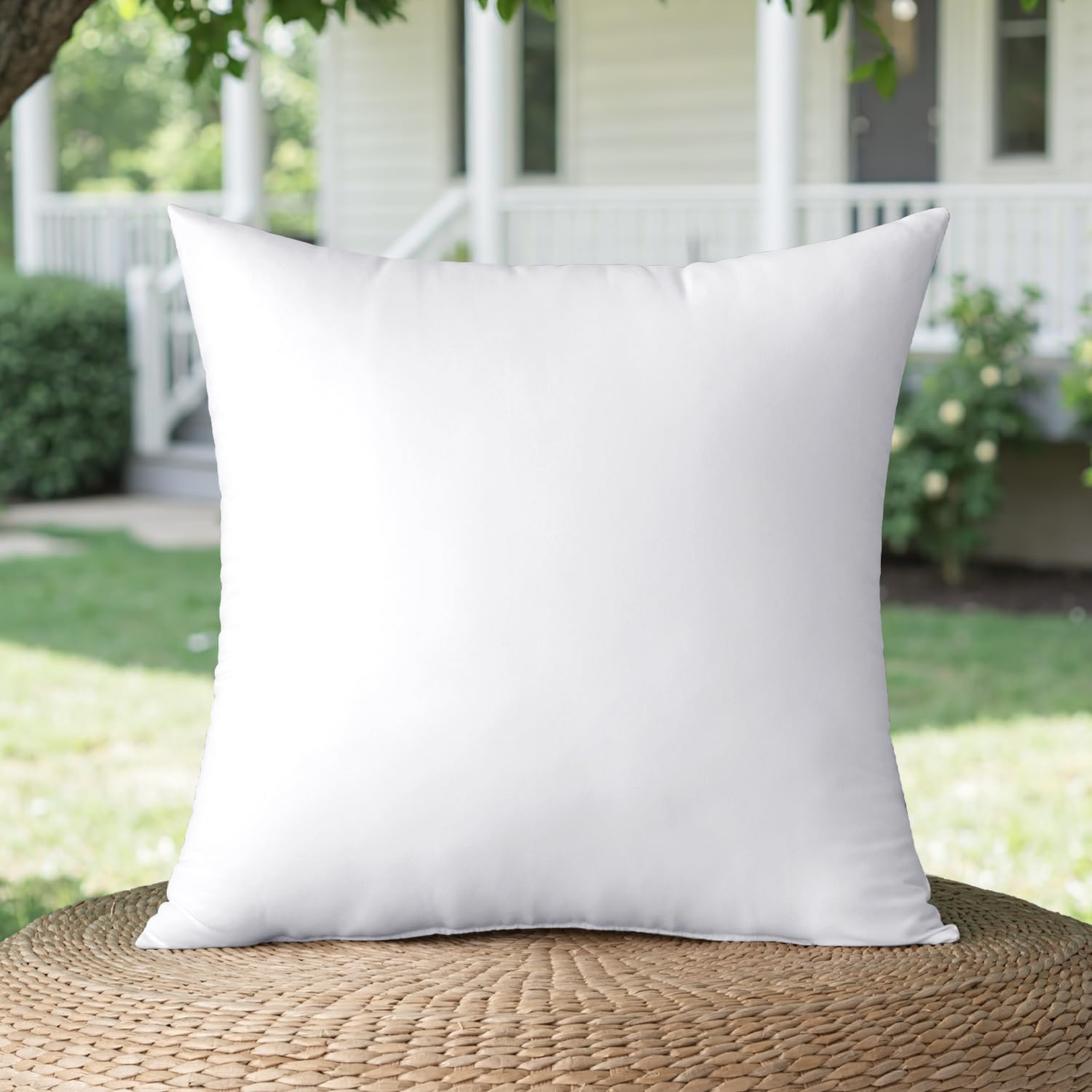MIULEE square outdoor insert fits porch and balcony cushions with versatility.