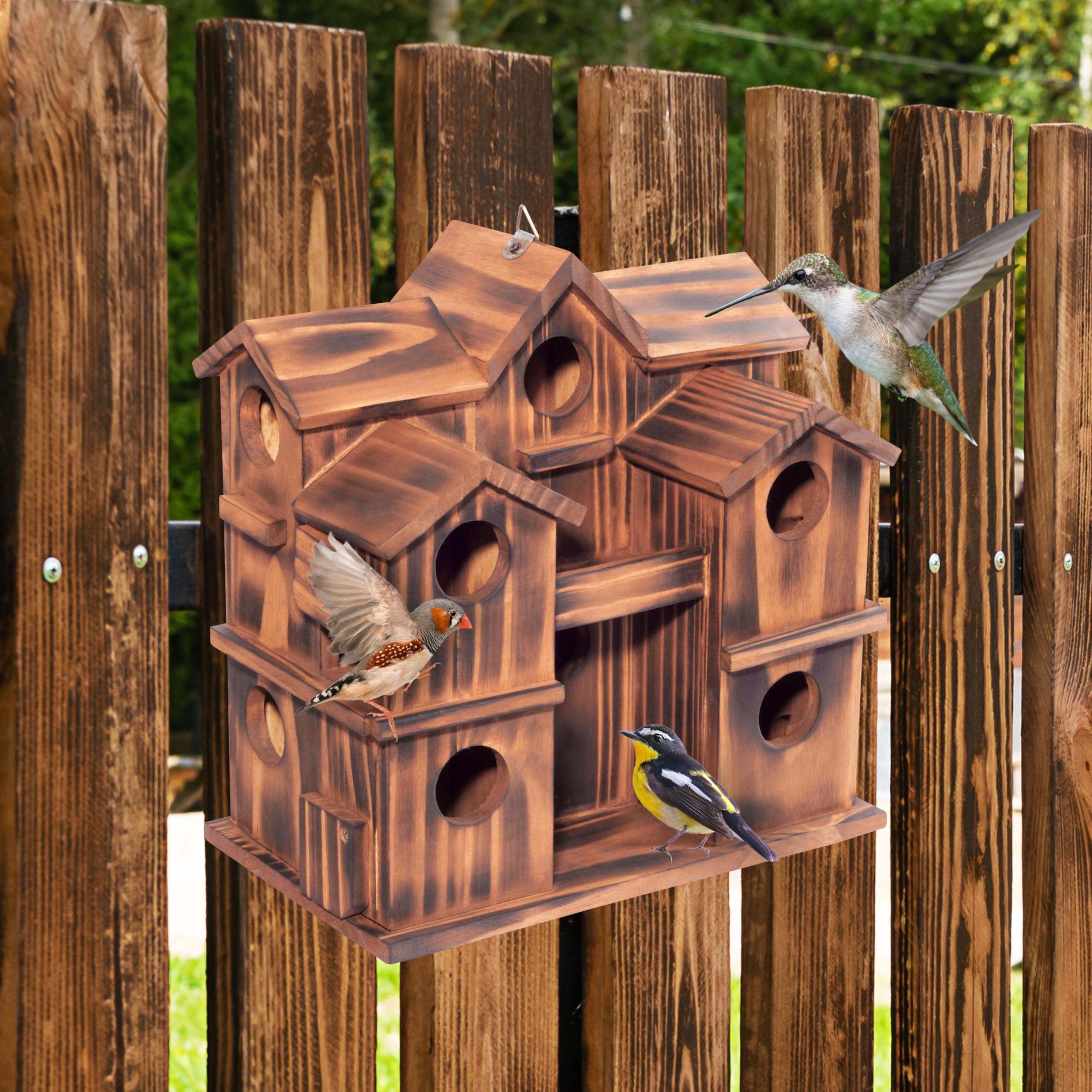 MIXUMON back panel access simplifies cleaning and nest checks.