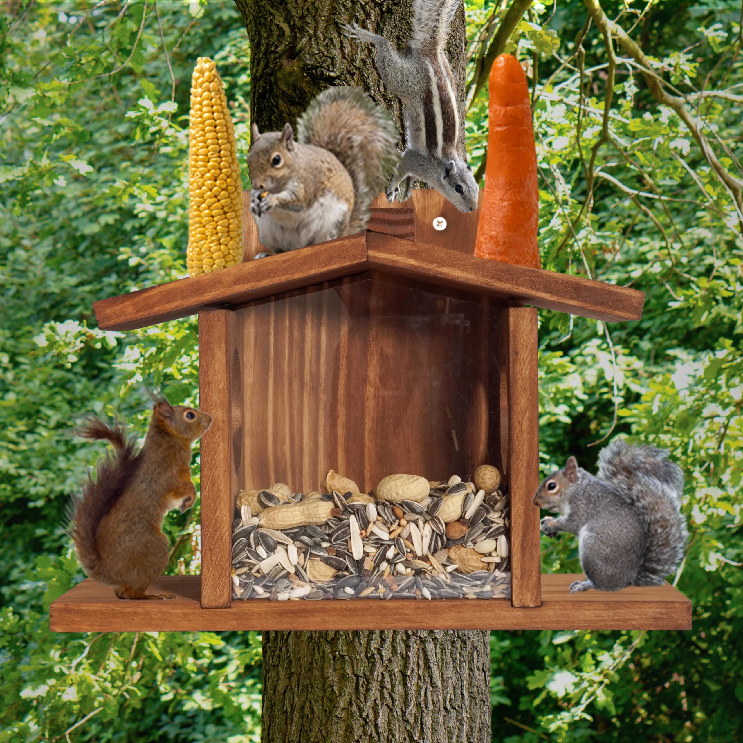 MIXUMON wood feeder with flexible roof for easy refilling and access.