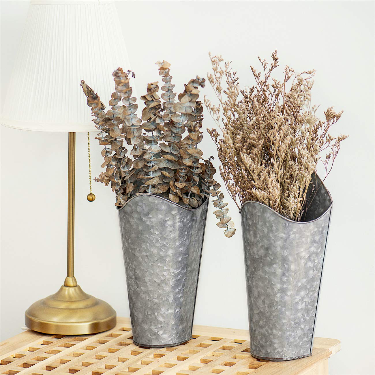 Mkono durable galvanized metal material suitable for display