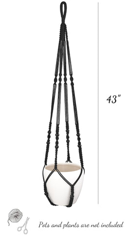 Mkono 43-inch hanger layout enhances plant display in living rooms.