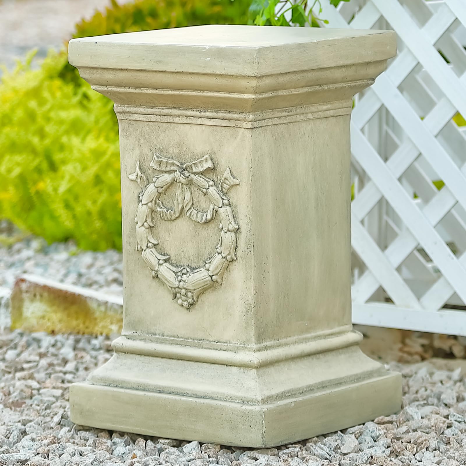 MOCOME 19.57-inch garden pedestal stand elevates statues and planters outdoors.