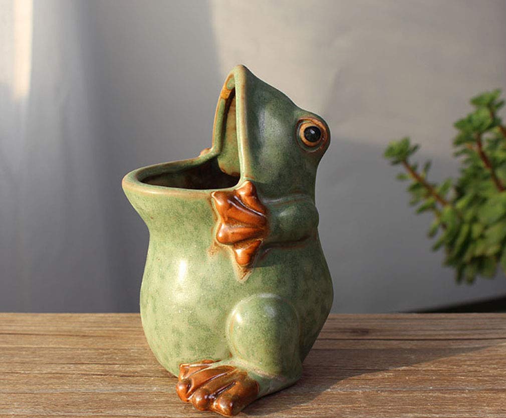 MONMOB multipurpose frog pot adds whimsical charm to outdoor spaces