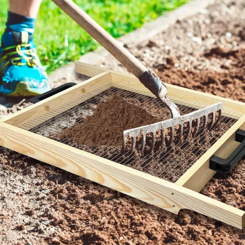 Montex Durable Wooden Frame supports heavy-duty garden tasks season after season.