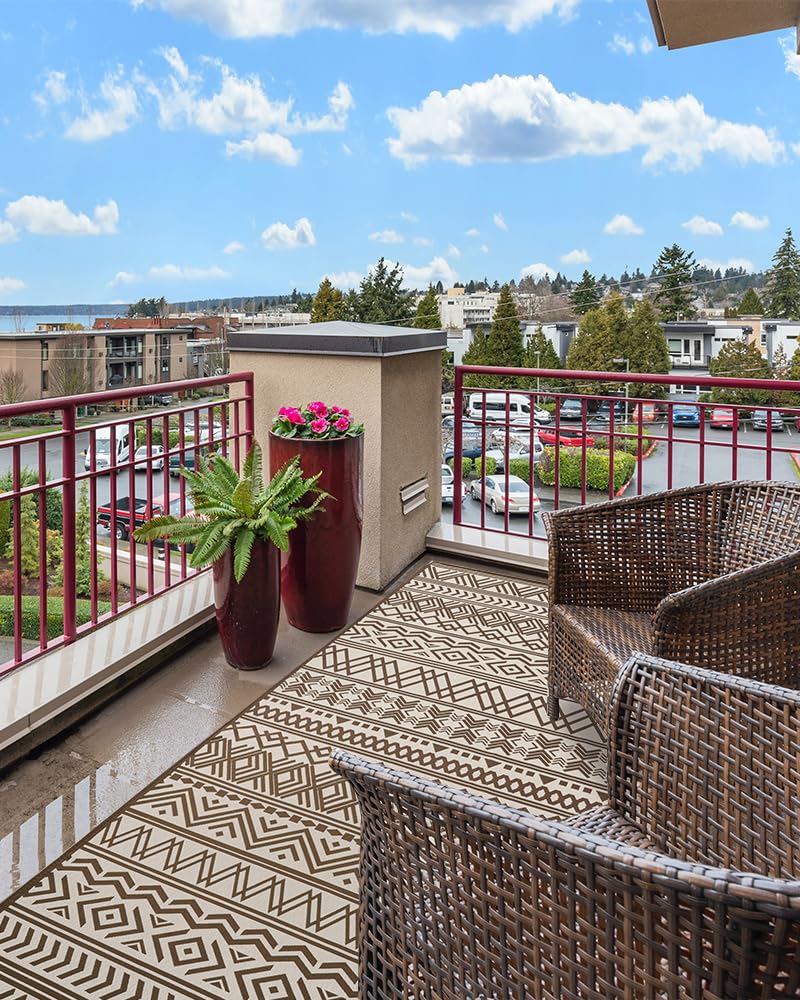 MontVoo flatweave rug lays flat without creases for a neat setup.