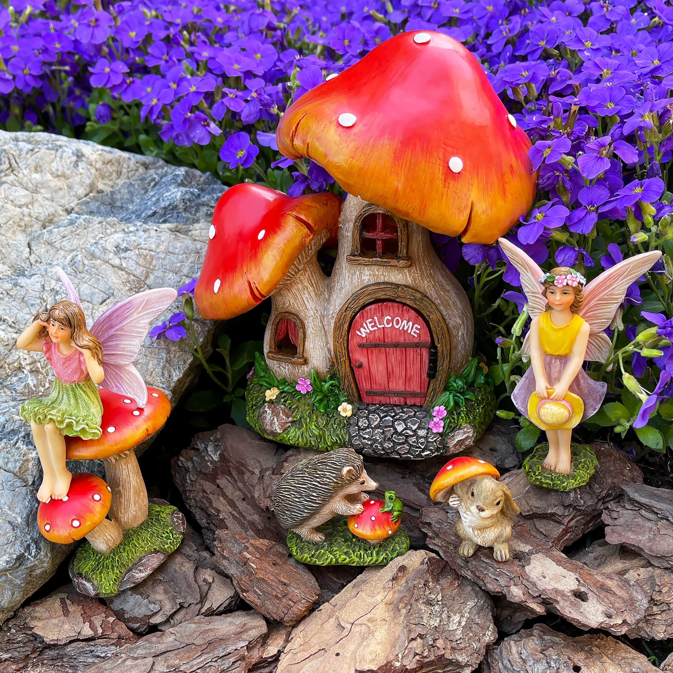 Mood Lab Fairy Garden Mushroom House 05, durable resin with sun-protective coating for outdoor use.