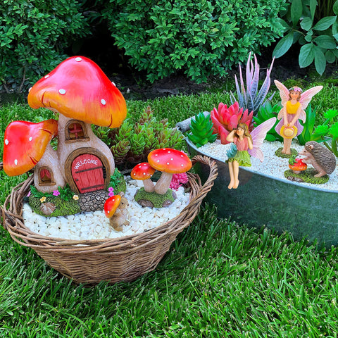 Mood Lab Fairy Garden Mushroom House 09, weather-friendly decor for charming fairy-tale displays.
