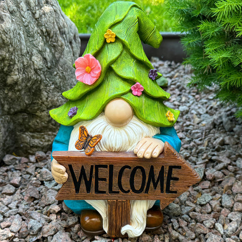 Mood Lab Gnome dusk glow creates cozy garden ambience