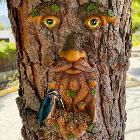 Mood Lab Tree Face Decor hanging hooks show easy DIY installation
