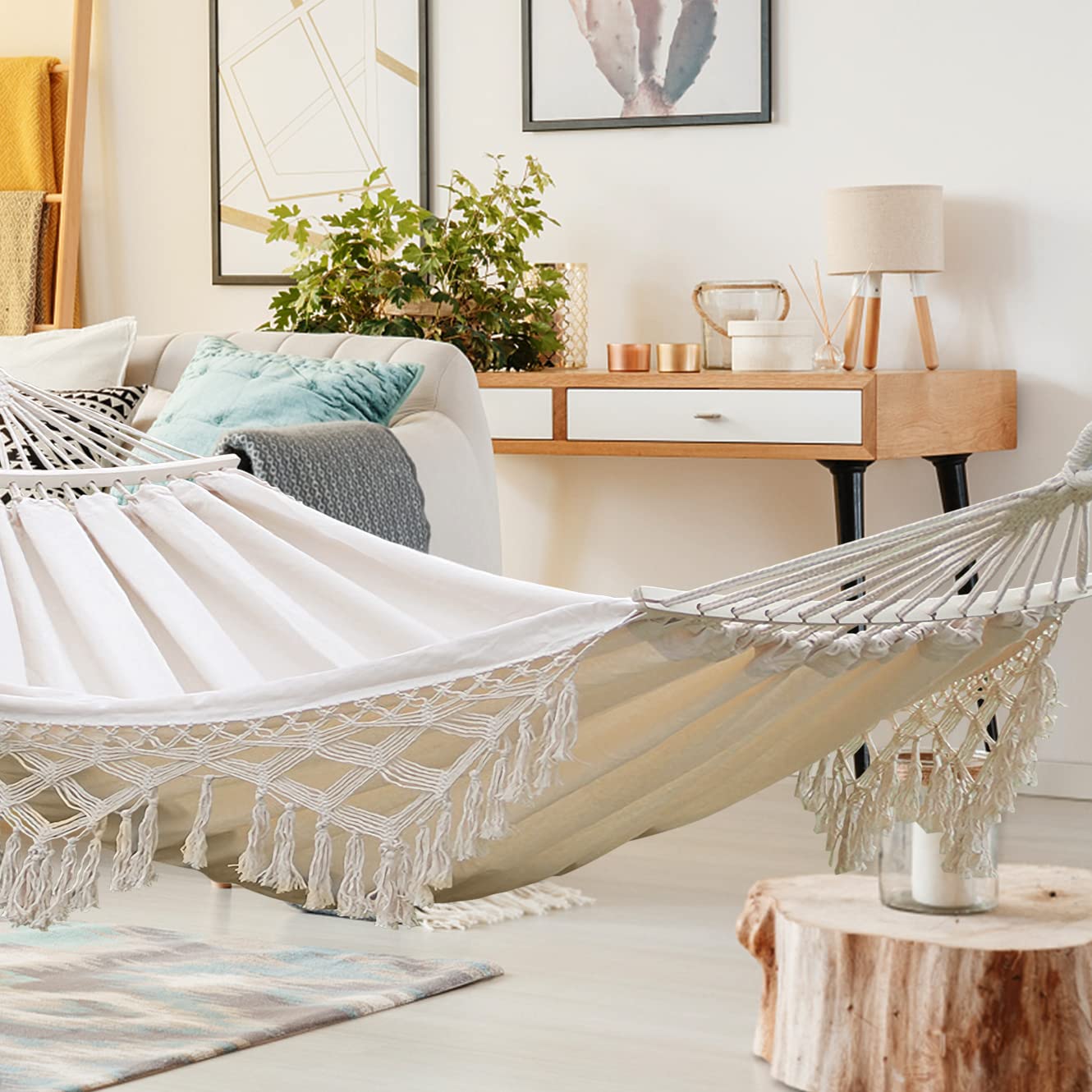 MOSFiATA white tassels add bohemian flair to garden or wedding setups.