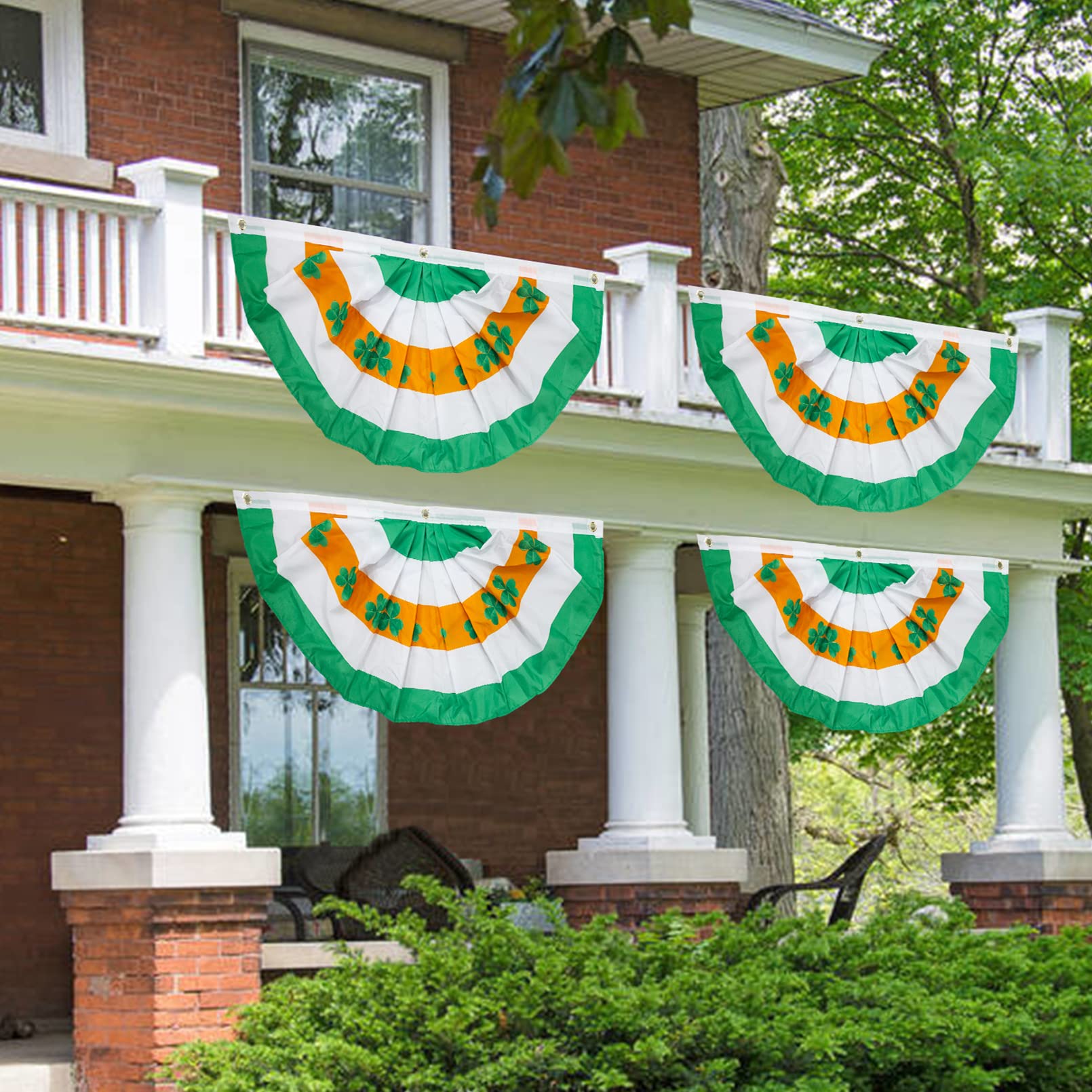 Motiloo fade-resistant colors keep St. Patrick's Day flags vibrant.
