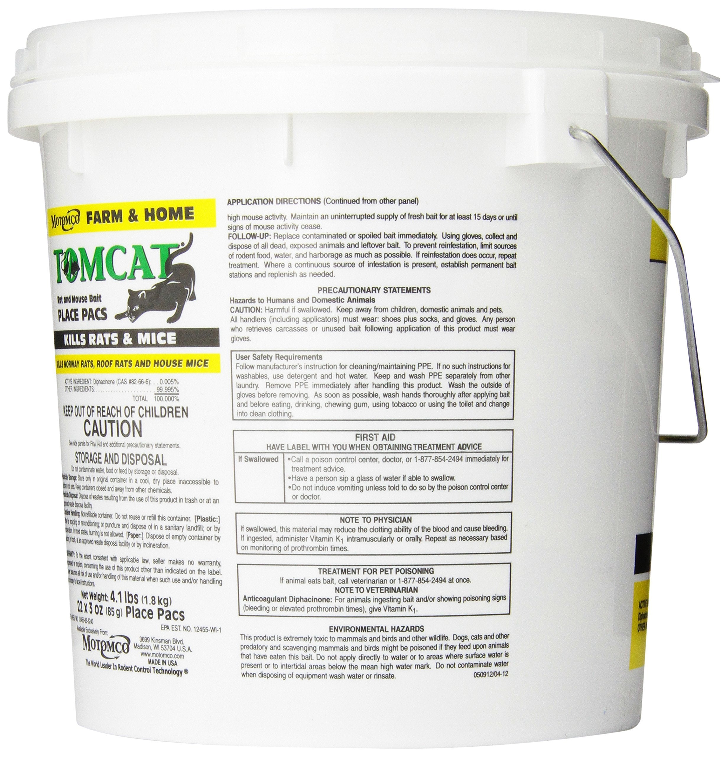 Motomco Tomcat multi-feed bait close-up shows flexible placement for effective control.