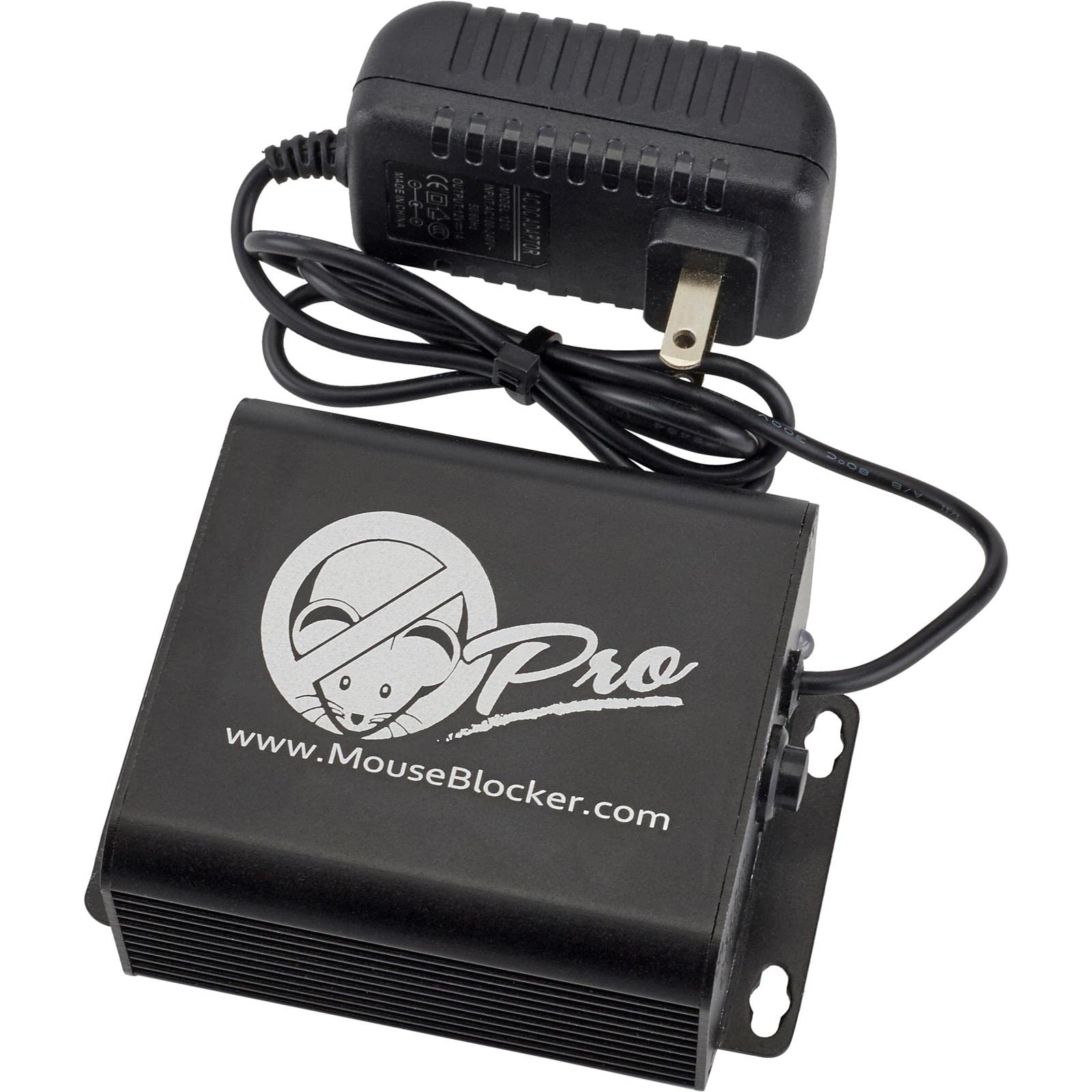 MouseBlocker Prox ultrasonic deters rodents around vehicles.
