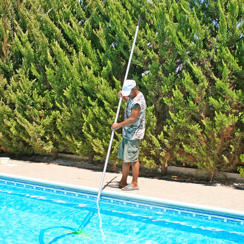 Mowend laser-marked logo on the pool pole for a professional look