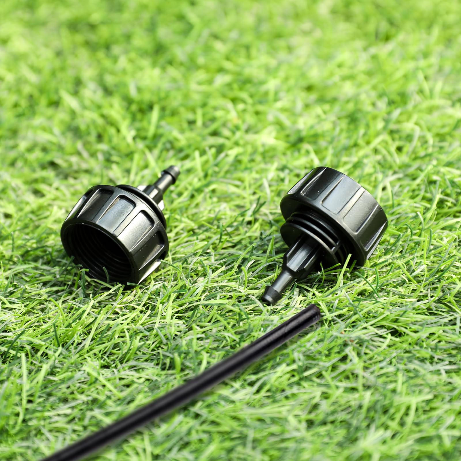 Mozeat Lens easy-installation garden connector for quick setup.