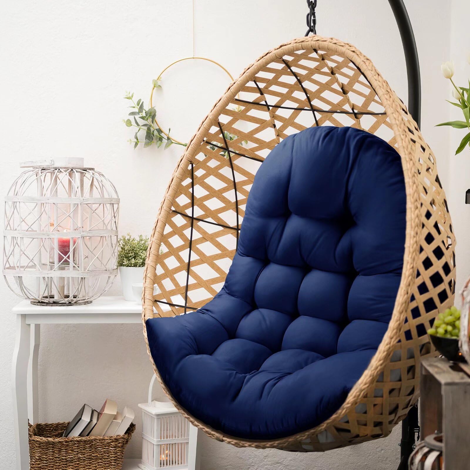 MQK cushion with durable straps to prevent slipping during outdoor lounging
