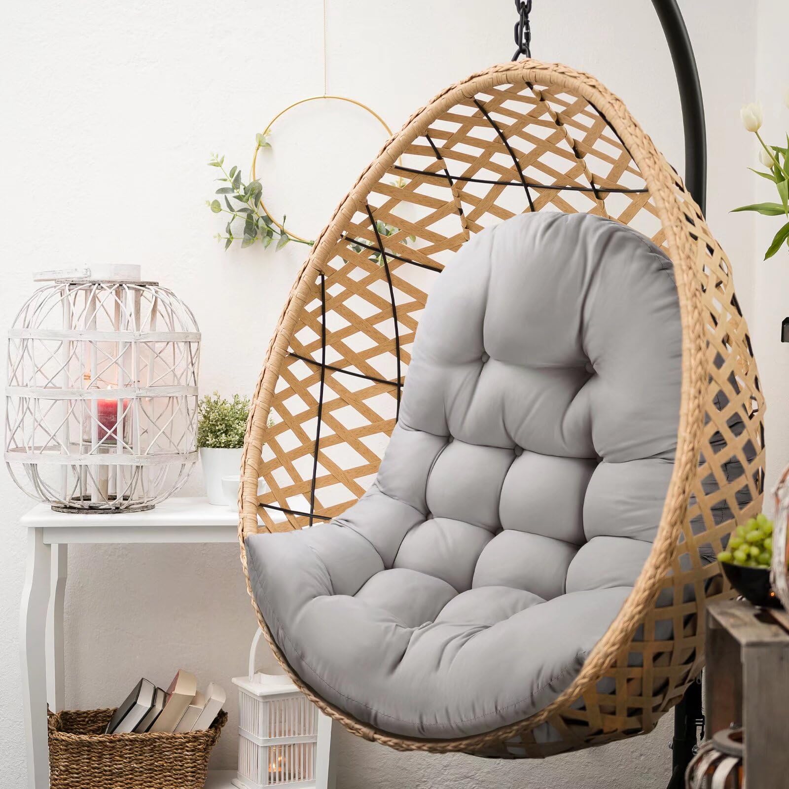 MQK skin-friendly cotton cover provides a soft touch for outdoor lounging.