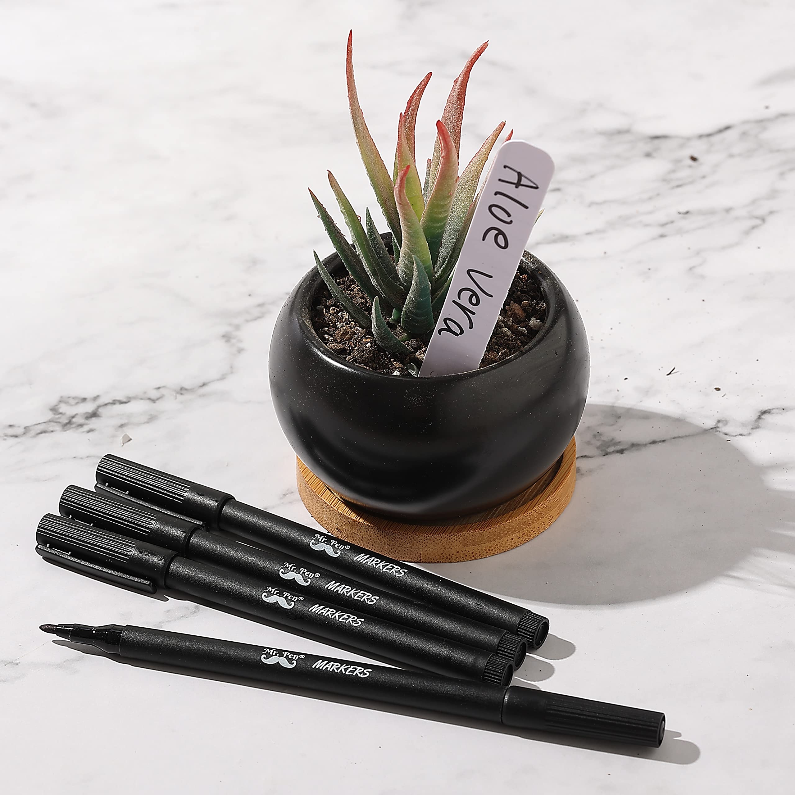 Mr. Pen odorless ink offers comfortable, safe labeling.
