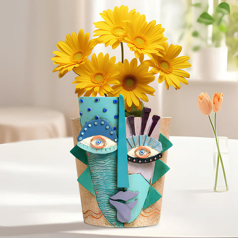 Mrlikale artistic-gift-flower-pot offers a unique present for art lovers.