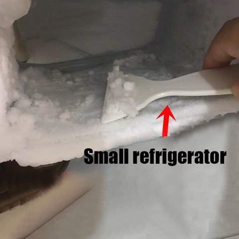MSTEKI frost removal tool protects surfaces while removing stubborn frost.