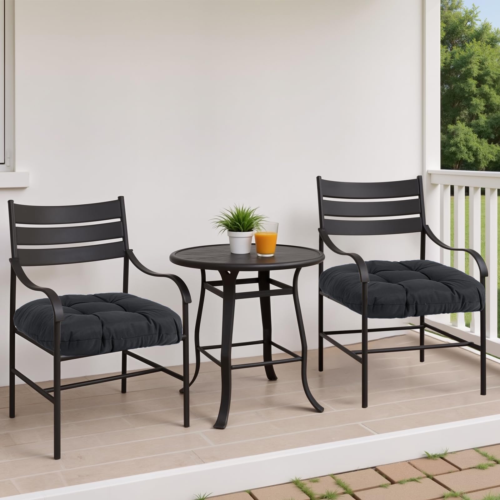 MTMR 19x19x5 seat cushion with tufted design for stylish support.