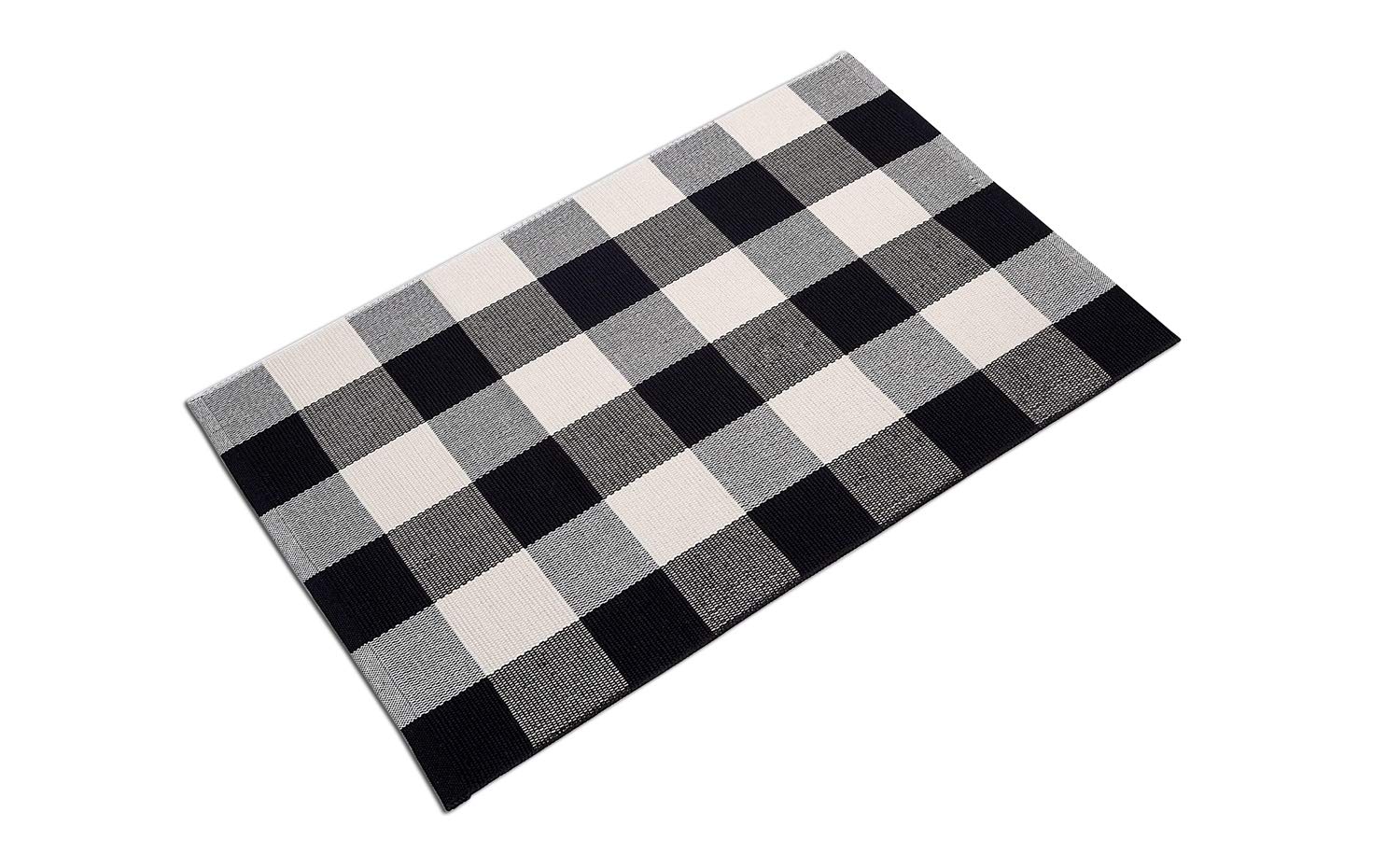 MUBIN compact 2x3 rug suited for small spaces and apartments.