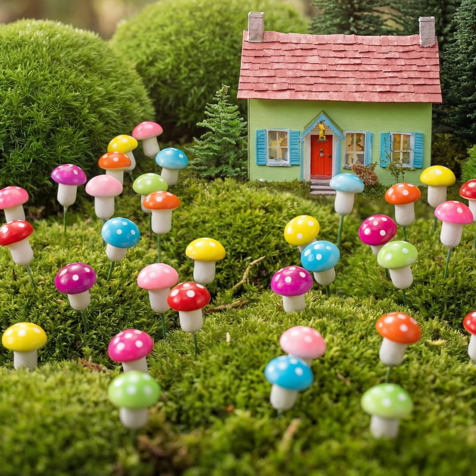 Mudder green foam mushroom for micro landscapes and plant pot scenes.