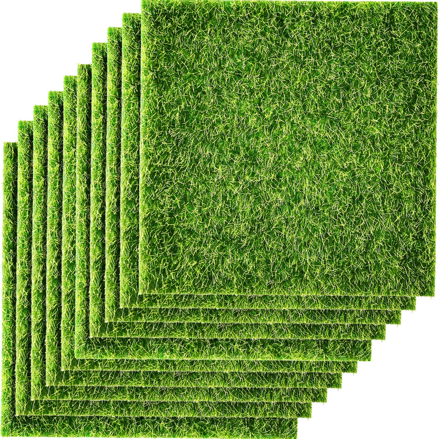 Mudder fairy garden grass 6x6 inch for micro landscapes and dollhouse scenes.