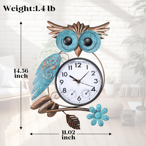 MUMTOP Owl outdoor clock hygrometer readout keeps humidity levels in view.