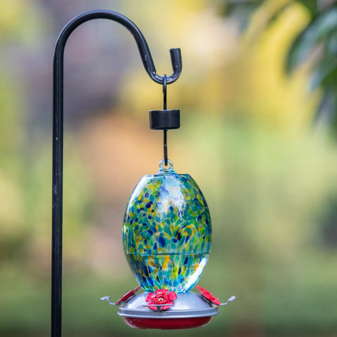 Muse Garden leak-proof copper ports keep feeding tidy and safe for hummingbirds.