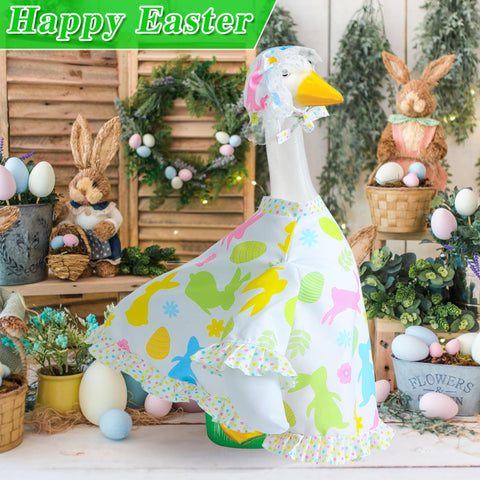 Muximud outdoor Easter decor idea for garden and patio.