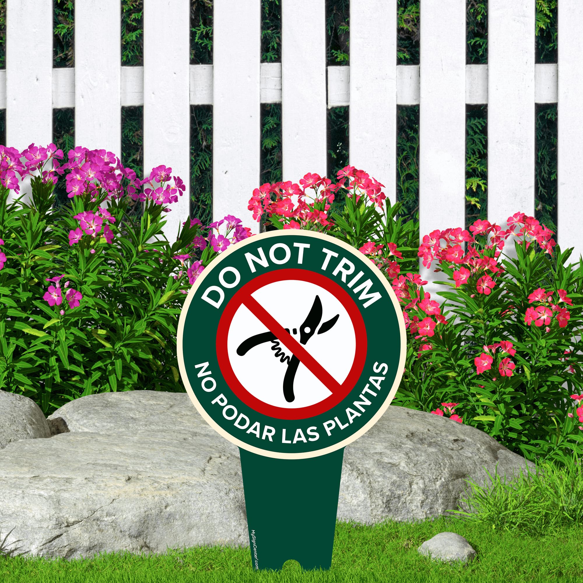 My Sign Center Integrated ground stake feature secures placement on lawns
