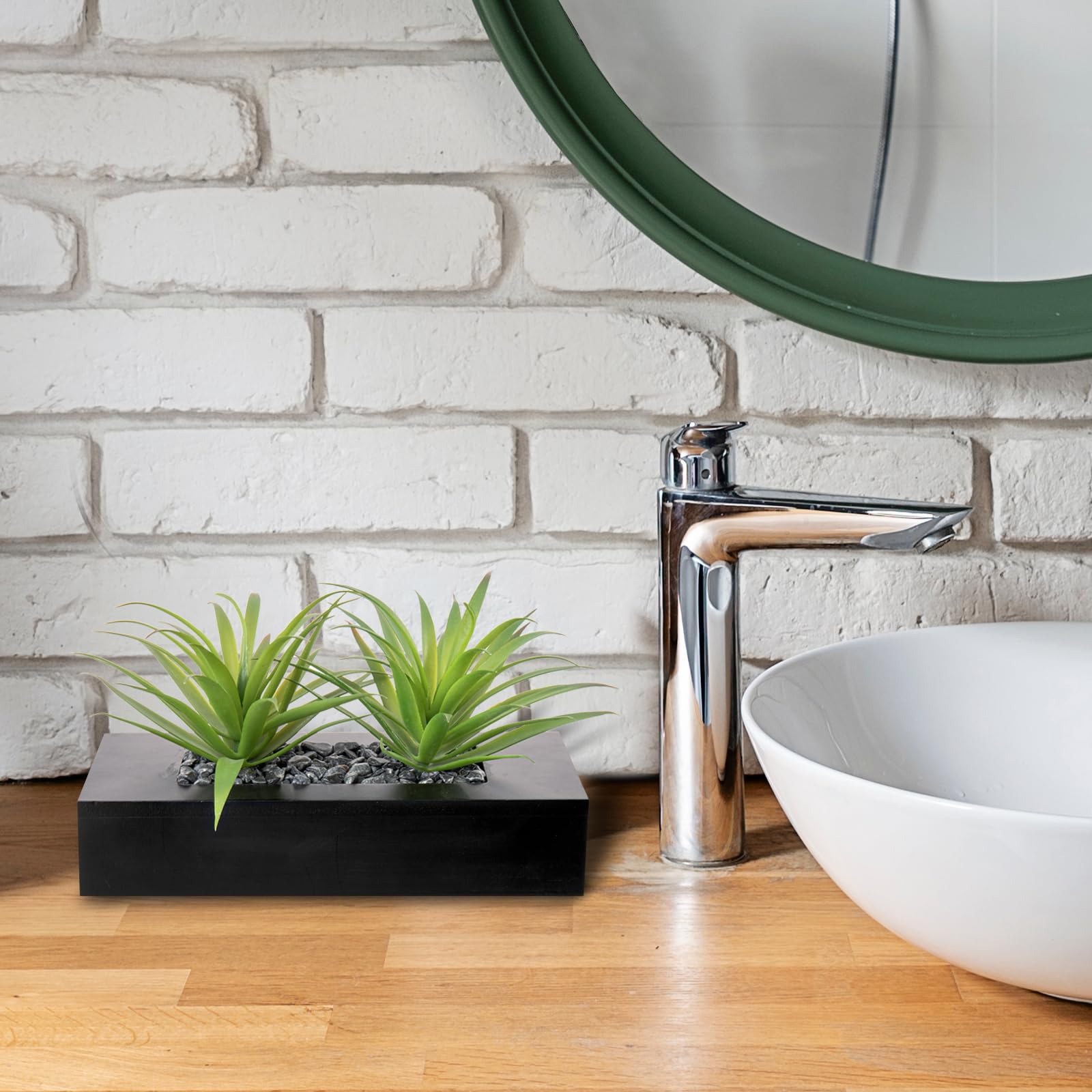 Desk display with MyGift grass creates a fresh, low-maintenance vibe.