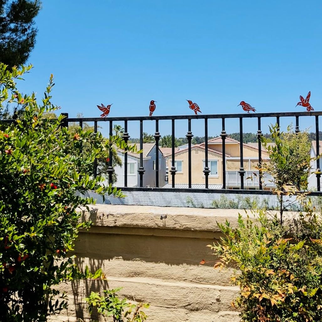 Myssac rustic birds on windowsill bring vintage style to entryways.