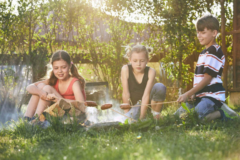 NadaKin sticks lay out 120-pack value for multiple camping trips and gatherings.