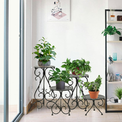NAKUPE four-height set enables layered plant arrangements.
