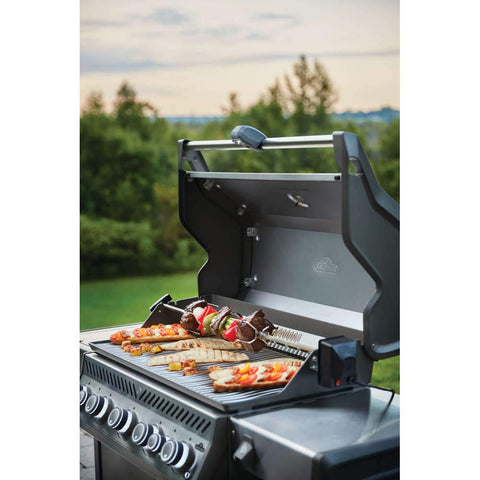 Napoleon Grill Light adjustable clamp securely attaches to most grill handles