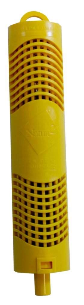 Nature2 Spa Mineral Sanitizer 3 Pack W20750 bottles in-use illustrate simple replacement and ongoing sanitization.