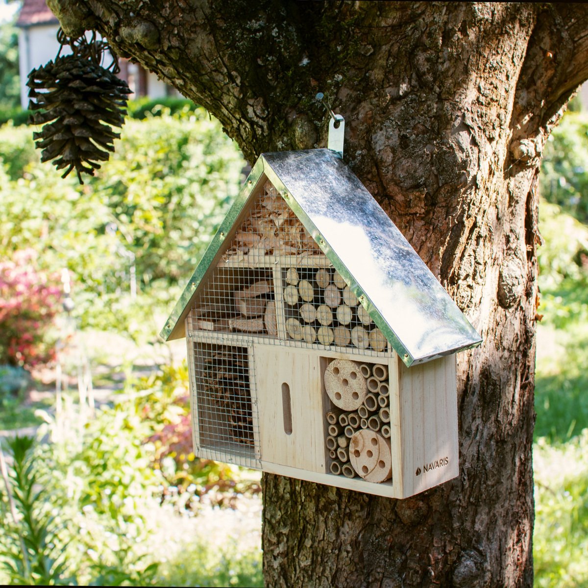 Navaris insect hotel wood texture close-up highlighting natural craft