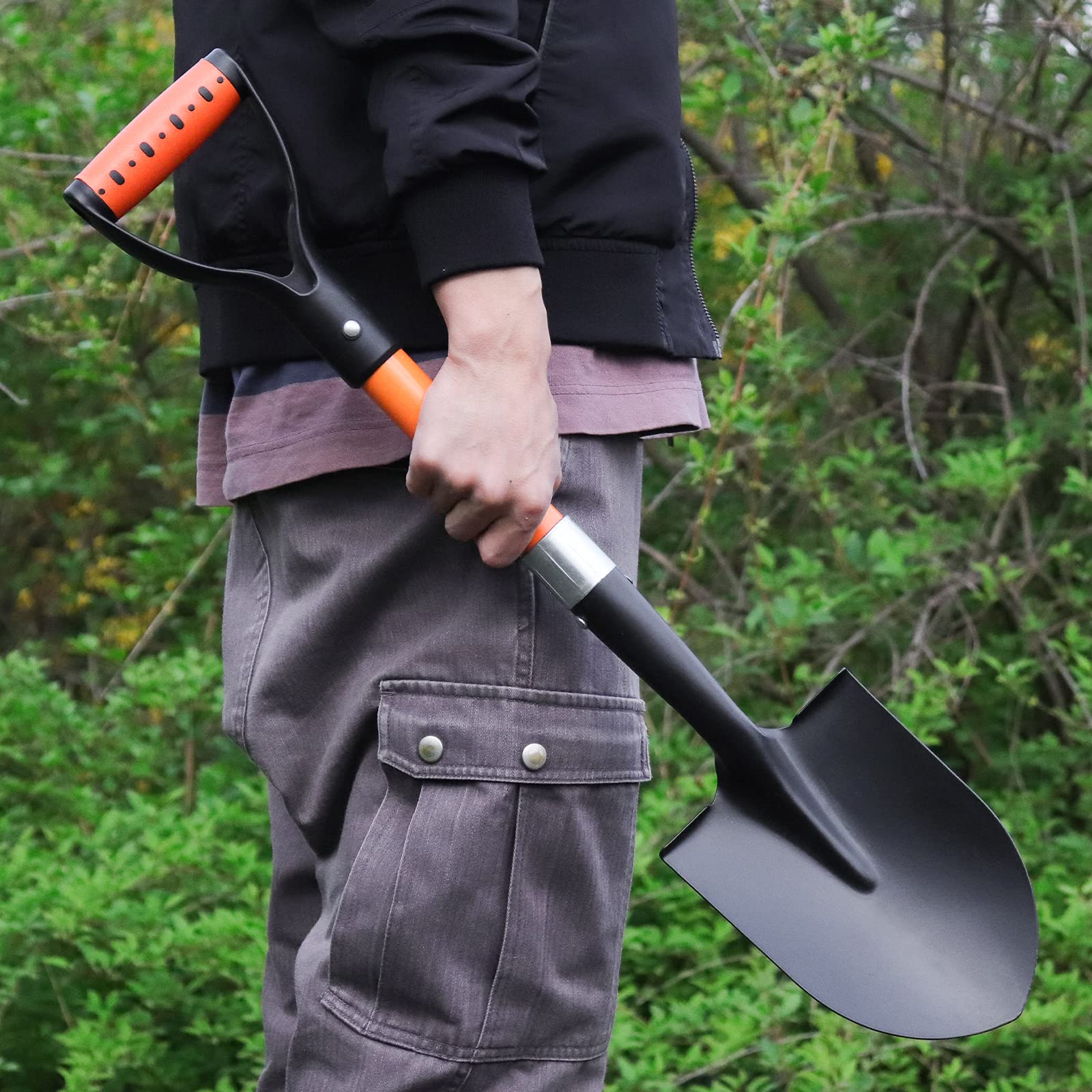 N/C Small Garden Shovel suitable for beach and camping use.